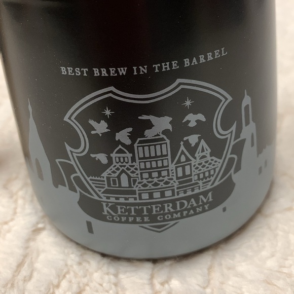 Owlcrate Ketterdam Coffee Company Souvenir Mug Six of Crows - Picture 2 of 12